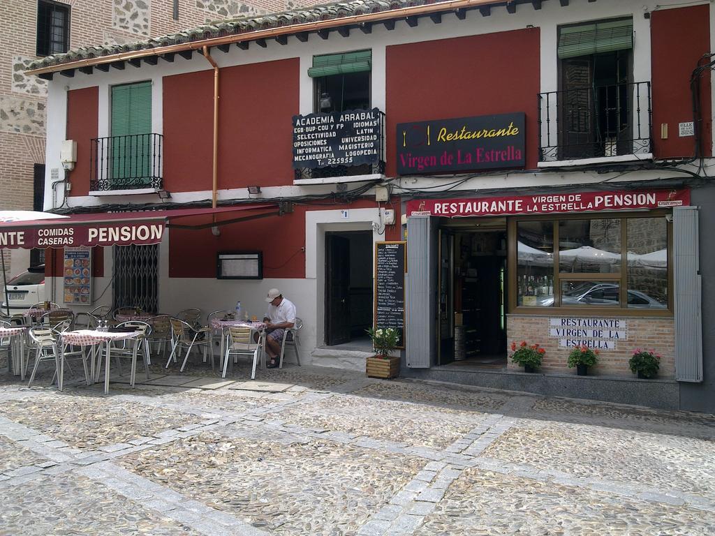 Apartamentos Adarve Toledo Kültér fotó