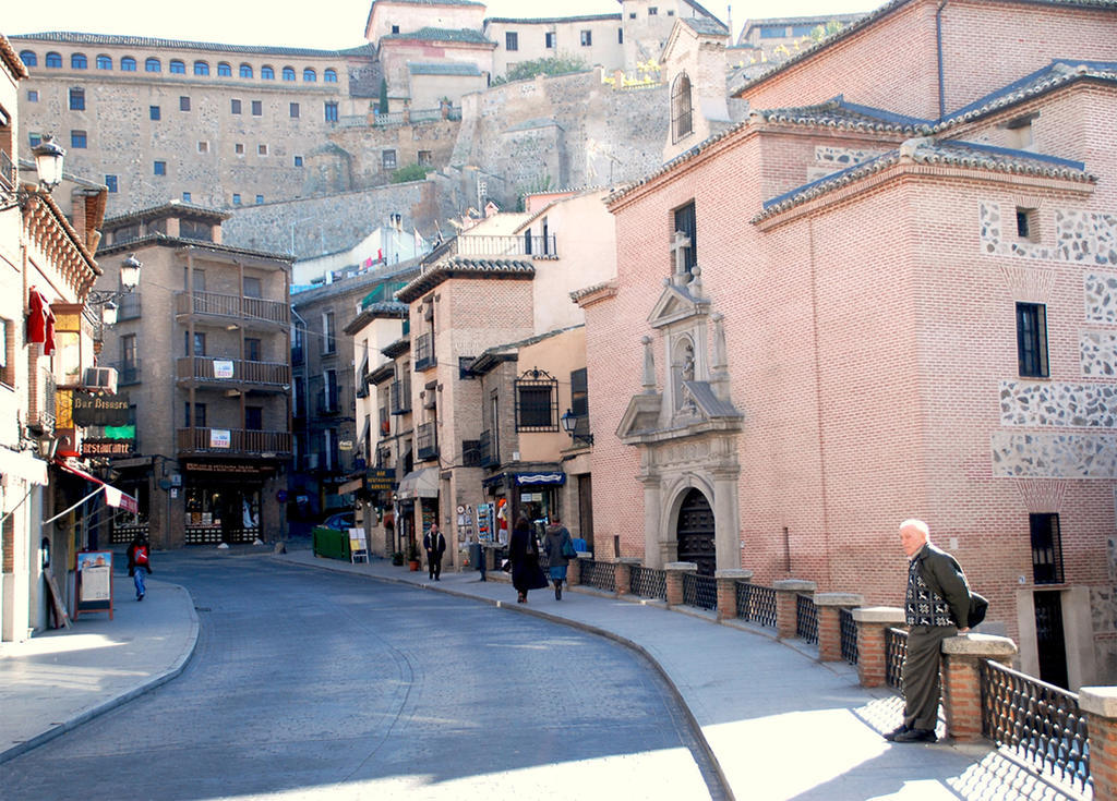 Apartamentos Adarve Toledo Kültér fotó